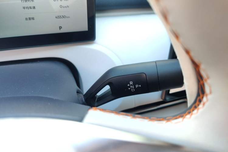 Used Geely Galaxy Xingjian 7 EM-i 2025 120km Navigator Edition Gear Lever