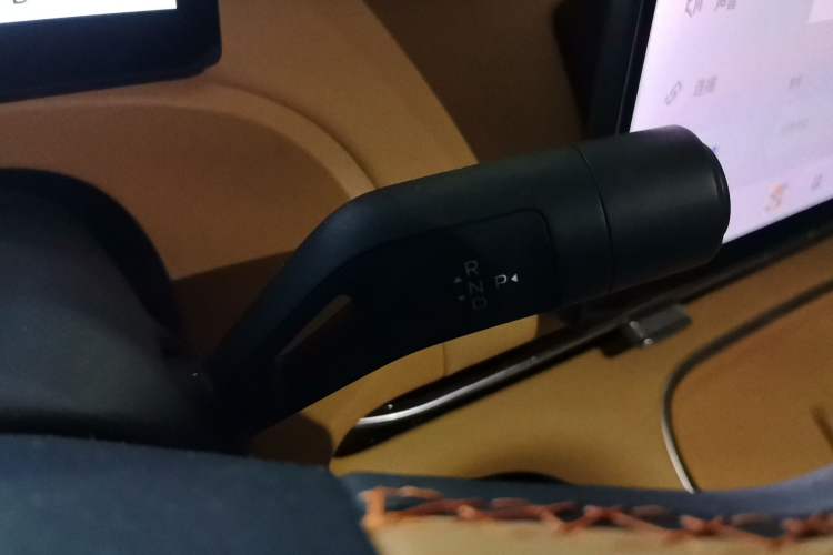 Used Geely Galaxy Xingjian 7 EM-i 2025 120km Exploration+ Version Gear Lever