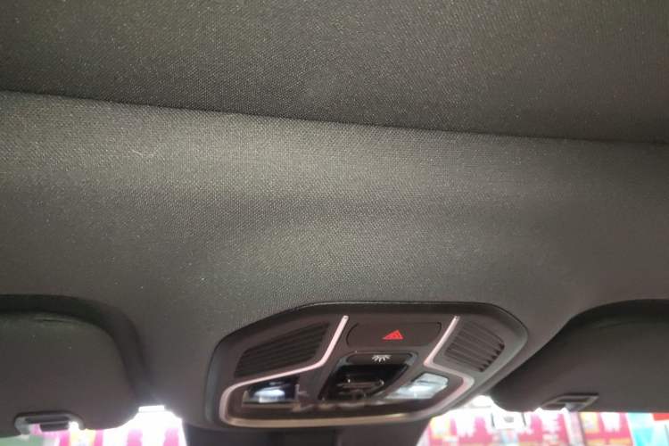 Used Geely Galaxy Xingjian 7 EM-i 2025 120km Navigator Edition Headliner