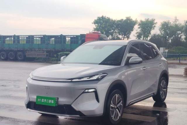 Used Geely Galaxy Xingjian 7 EM-i 2025 120km Exploration+ Version