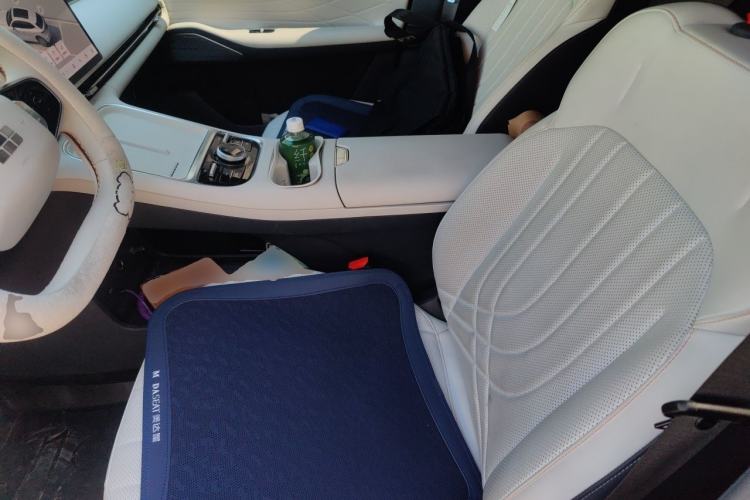 Used Geely Galaxy Xingjian 7 EM-i 2025 120km Navigator Edition Left Front Seat