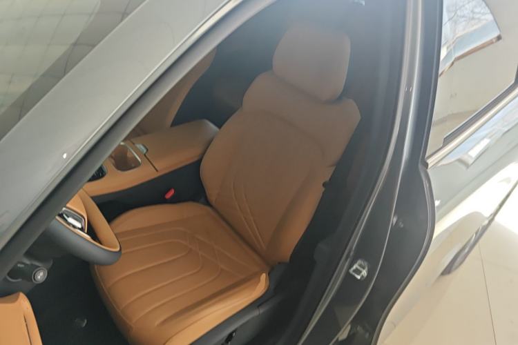 Used Geely Galaxy Xingjian 7 EM-i 2025 120km Exploration+ Version Left Front Seat