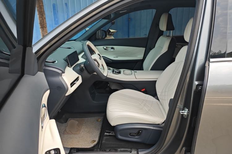 Used Geely Galaxy Xingjian 7 EM-i 2025 120km Navigator Edition Left Front Seat