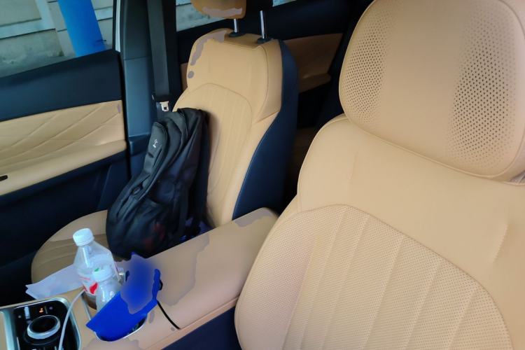 Used Geely Galaxy Xingjian 7 EM-i 2025 120km Exploration+ Version Left Front Seat