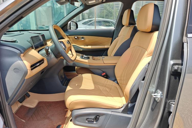 Used Geely Galaxy Xingjian 7 EM-i 2025 120km Exploration+ Version Left Front Seat