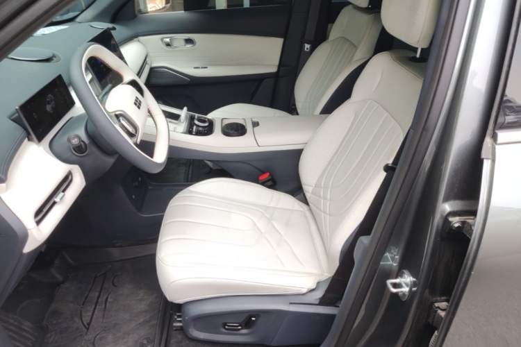 Used Geely Galaxy Xingjian 7 EM-i 2025 120km Exploration+ Version Left Front Seat
