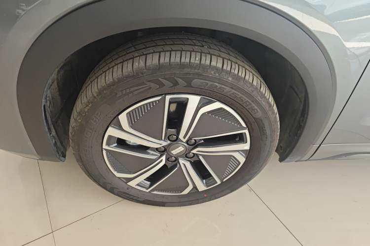 Used Geely Galaxy Xingjian 7 EM-i 2025 120km Exploration+ Version Left Front Wheel Hub