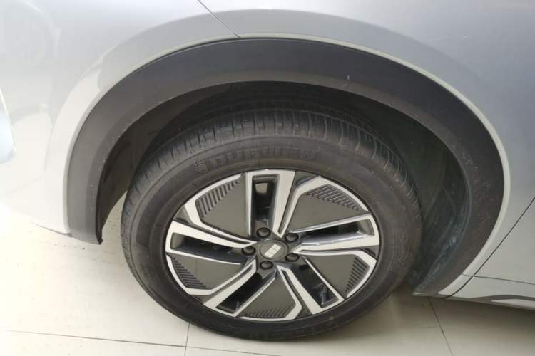 Used Geely Galaxy Xingjian 7 EM-i 2025 120km Exploration+ Version Left Front Wheel Hub