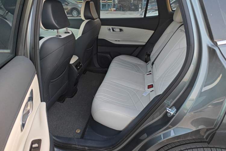Used Geely Galaxy Xingjian 7 EM-i 2025 120km Exploration+ Version Left Rear Seat