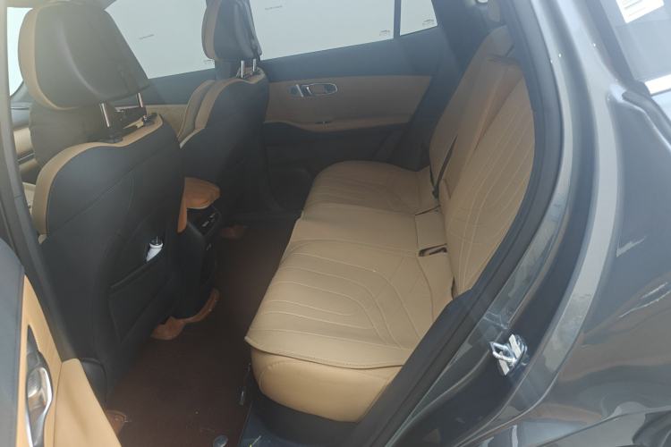 Used Geely Galaxy Xingjian 7 EM-i 2025 120km Navigator Edition Left Rear Seat