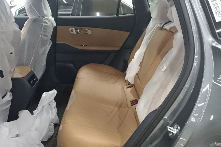 Used Geely Galaxy Xingjian 7 EM-i 2025 120km Exploration+ Version Left Rear Seat