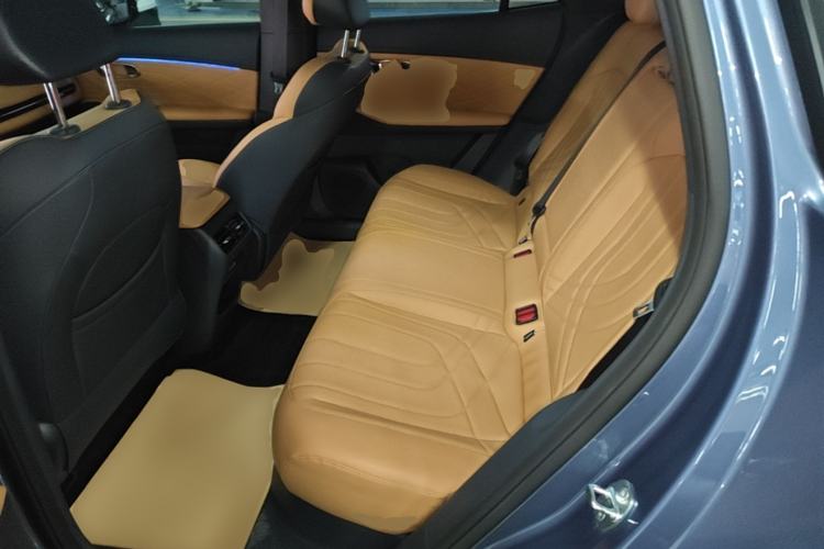 Used Geely Galaxy Xingjian 7 EM-i 2025 120km Navigator Edition Left Rear Seat