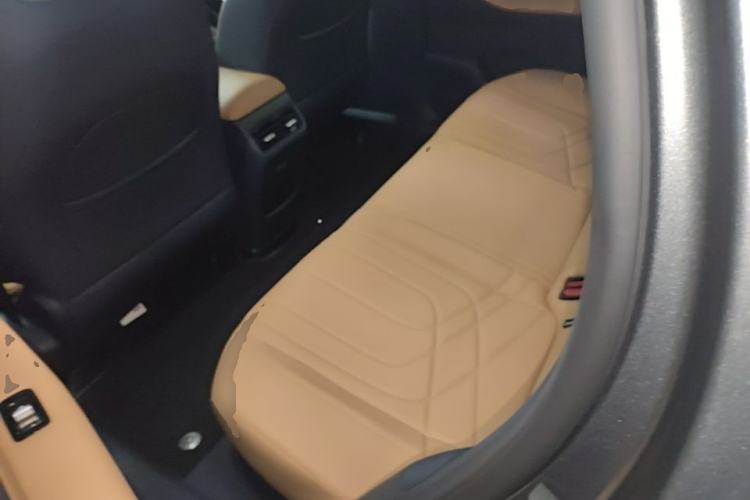 Used Geely Galaxy Xingjian 7 EM-i 2025 120km Exploration+ Version Left Rear Seat