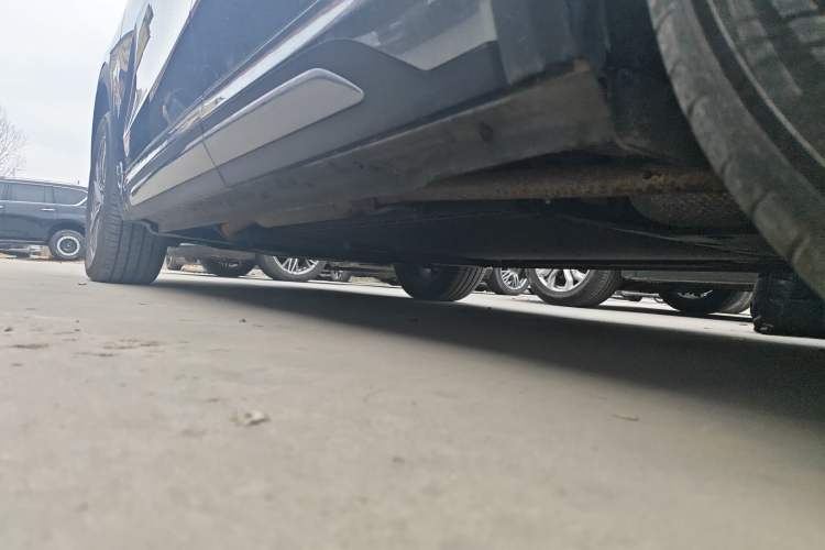 Used Geely Galaxy Xingjian 7 EM-i 2025 120km Exploration+ Version Left Side Sill