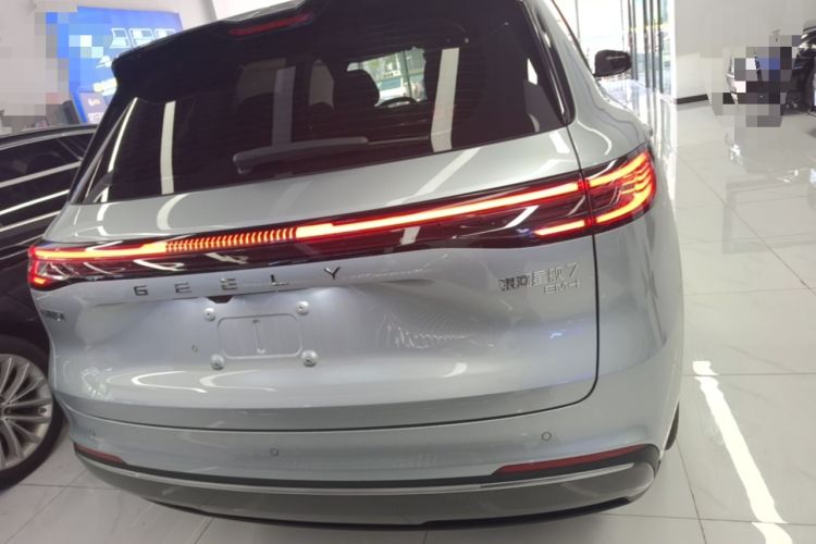 Used Geely Galaxy Xingjian 7 EM-i 2025 55 km Launch Edition Rear