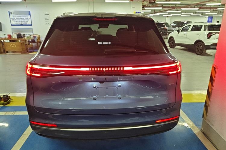 Used Geely Galaxy Xingjian 7 EM-i 2025 120km Navigator Edition Rear