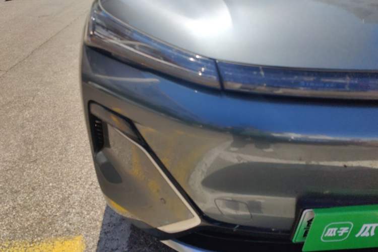 Used Geely Galaxy Xingjian 7 EM-i 2025 120km Navigator Edition Right Front Headlight