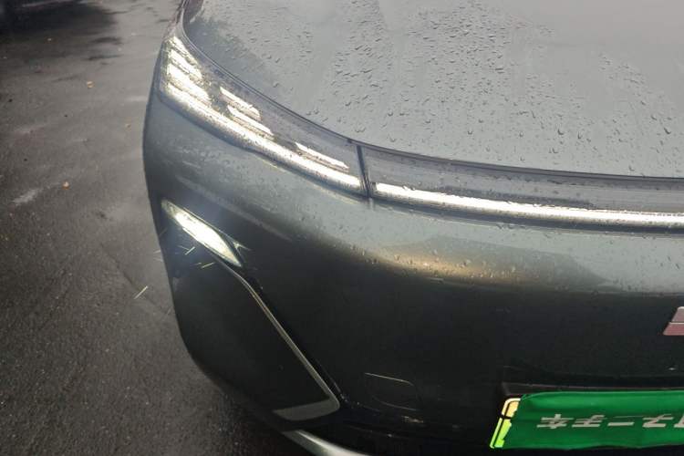 Used Geely Galaxy Xingjian 7 EM-i 2025 120km Navigator Edition Right Front Headlight