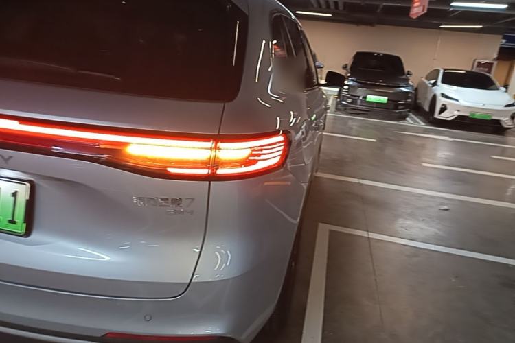 Used Geely Galaxy Xingjian 7 EM-i 2025 120km Exploration+ Version Right Rear Taillight