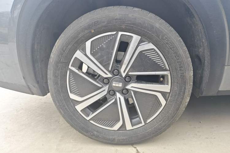 Used Geely Galaxy Xingjian 7 EM-i 2025 120km Exploration+ Version Right Rear Wheel Hub