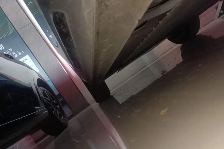 Used Geely Galaxy Xingjian 7 EM-i 2025 120km Exploration+ Version Right Side Sill