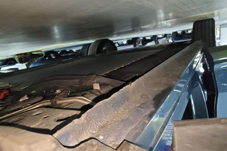Used Geely Galaxy Xingjian 7 EM-i 2025 120km Navigator Edition Right Side Sill