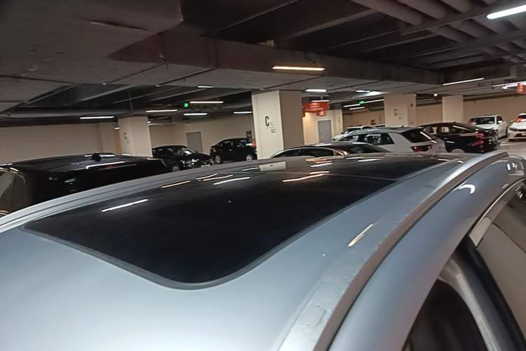 Used Geely Galaxy Xingjian 7 EM-i 2025 120km Exploration+ Version Roof