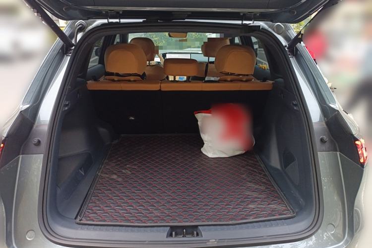 Used Geely Galaxy Xingjian 7 EM-i 2025 120km Exploration+ Version Trunk