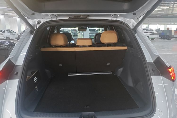 Used Geely Galaxy Xingjian 7 EM-i 2025 120km Navigator Edition Trunk