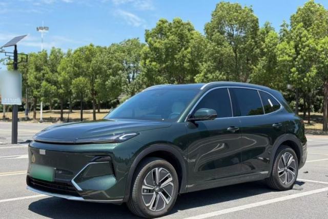 Geely Galaxy Xingjian 7 EM-i 2025 120km Exploration+ Version usata