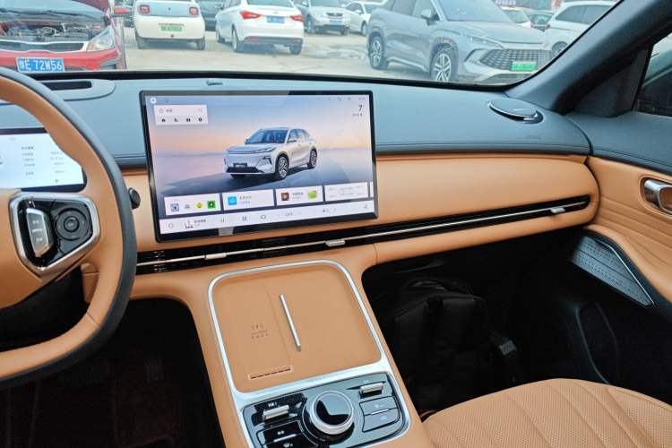 Used Geely Galaxy Xingjian 7 EM-i 2025 120km Exploration+ Version Audio And AC Panel