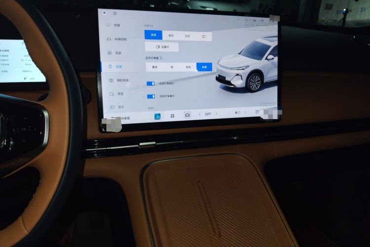 Used Geely Galaxy Xingjian 7 EM-i 2025 120km Exploration+ Version Audio And AC Panel