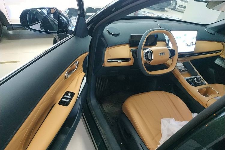 Used Geely Galaxy Xingjian 7 EM-i 2025 120km Launch+ Version Driver Seat