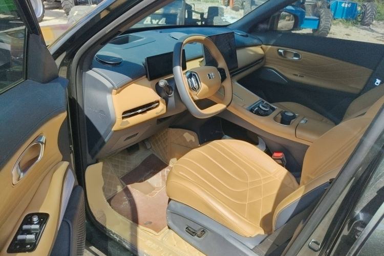 Used Geely Galaxy Xingjian 7 EM-i 2025 120km Exploration+ Version Driver Seat