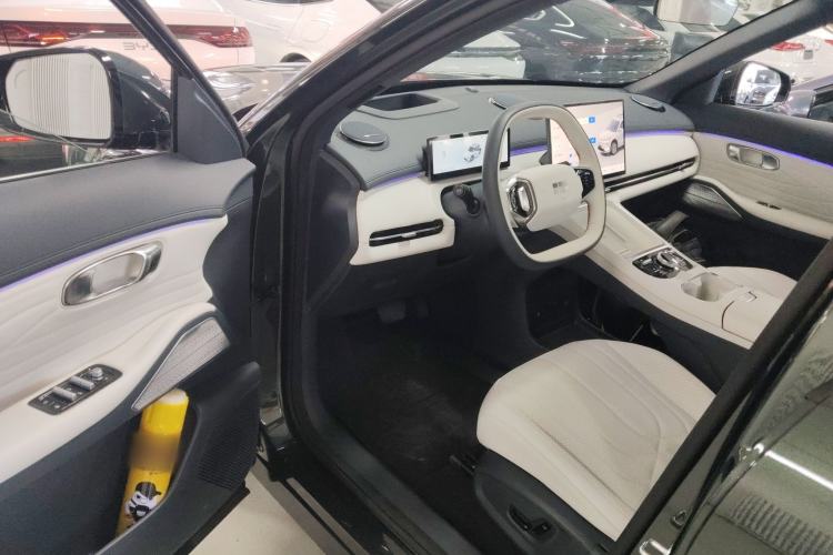 Used Geely Galaxy Xingjian 7 EM-i 2025 120km Navigator Edition Driver Seat