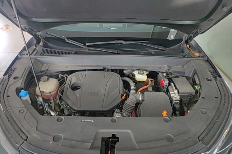 Used Geely Galaxy Xingjian 7 EM-i 2025 120km Navigator Edition Engine Bay
