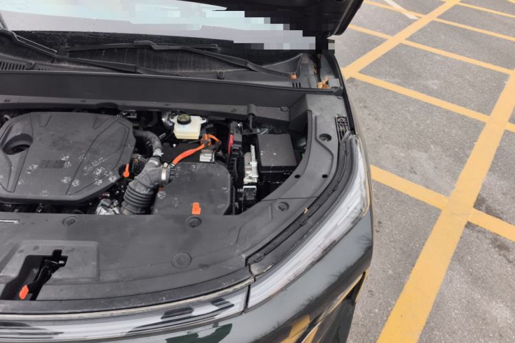 Used Geely Galaxy Xingjian 7 EM-i 2025 120km Launch+ Version Engine Bay Left