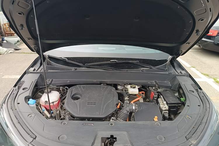 Used Geely Galaxy Xingjian 7 EM-i 2025 120km Exploration+ Version Engine Bay