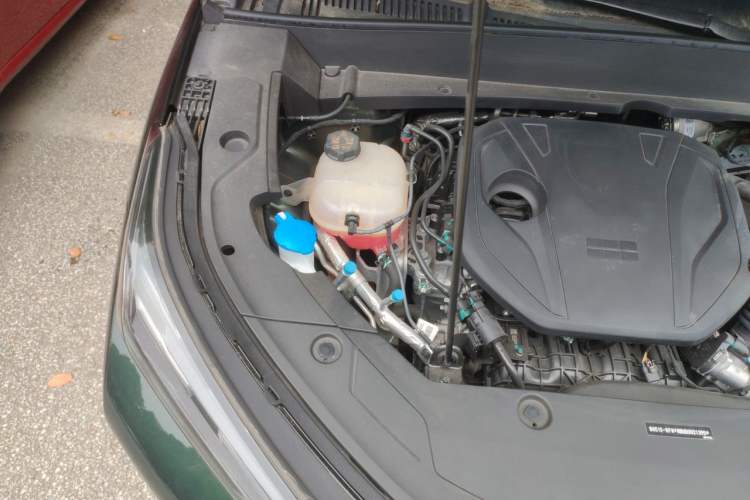 Used Geely Galaxy Xingjian 7 EM-i 2025 120km Exploration+ Version Engine Bay Right