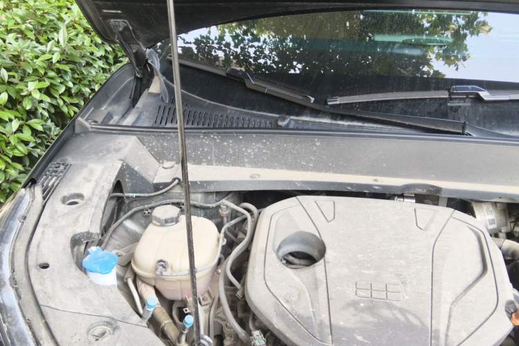 Used Geely Galaxy Xingjian 7 EM-i 2025 120km Exploration+ Version Engine Bay Right