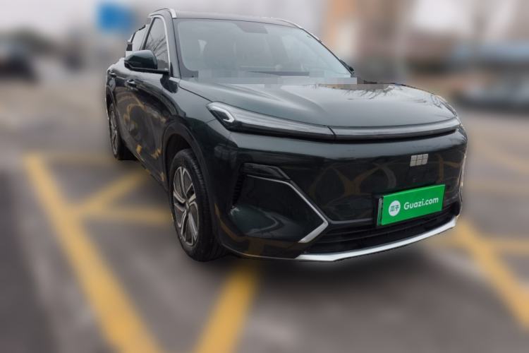 Used Geely Galaxy Xingjian 7 EM-i 2025 120km Launch+ Version Front Right 45 Deg