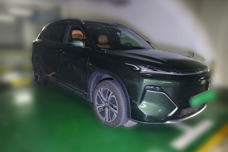 Used Geely Galaxy Xingjian 7 EM-i 2025 120km Exploration+ Version Front Right 45 Deg