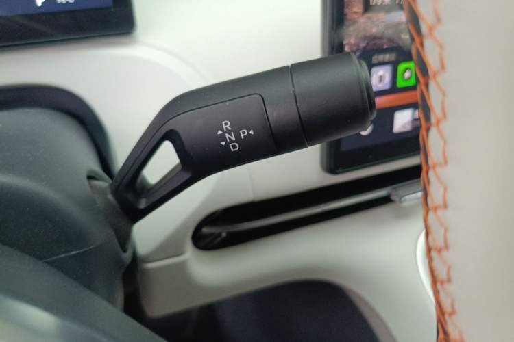 Used Geely Galaxy Xingjian 7 EM-i 2025 120km Exploration+ Version Gear Lever