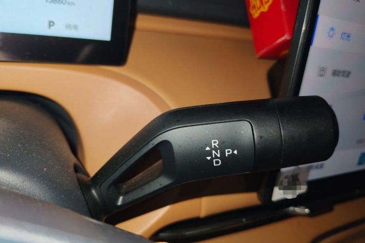 Used Geely Galaxy Xingjian 7 EM-i 2025 120km Exploration+ Version Gear Lever