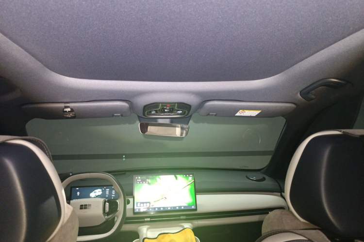 Used Geely Galaxy Xingjian 7 EM-i 2025 120km Navigator Edition Headliner