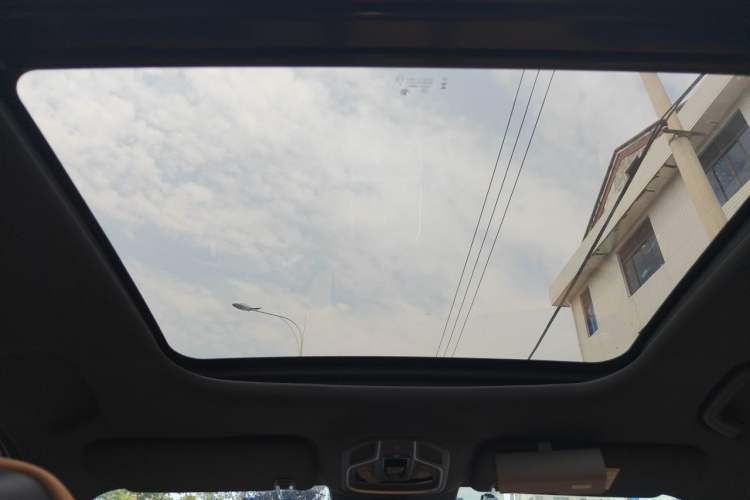 Used Geely Galaxy Xingjian 7 EM-i 2025 120km Navigator Edition Headliner