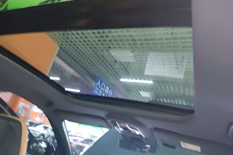Used Geely Galaxy Xingjian 7 EM-i 2025 120km Exploration+ Version Headliner