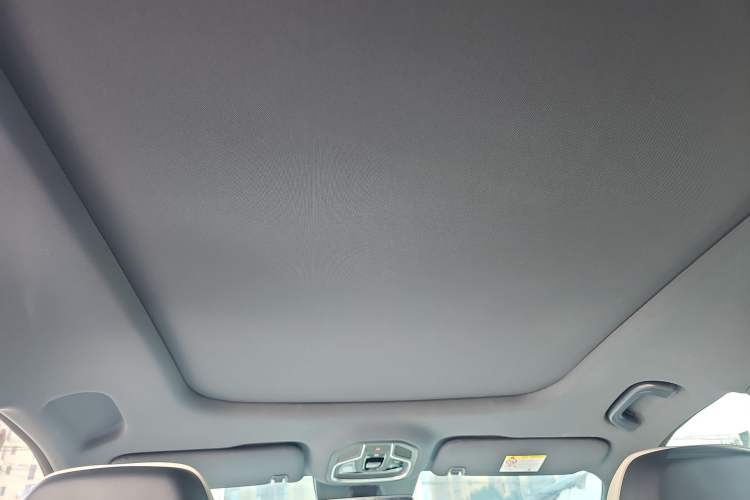 Used Geely Galaxy Xingjian 7 EM-i 2025 120km Launch+ Version Headliner