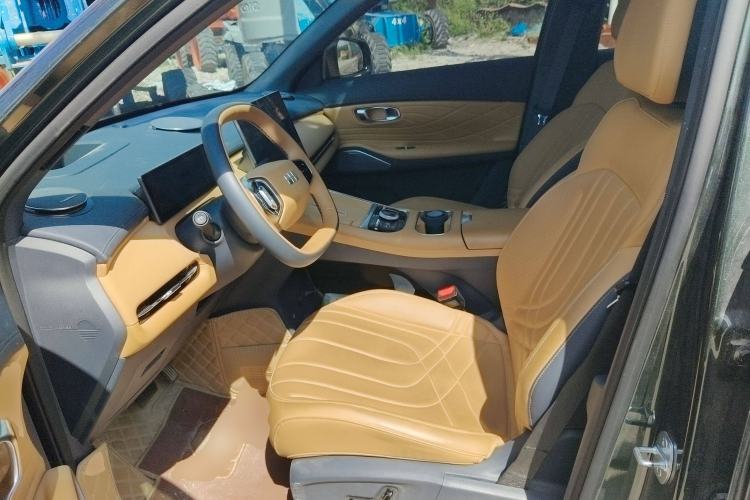 Used Geely Galaxy Xingjian 7 EM-i 2025 120km Exploration+ Version Left Front Seat