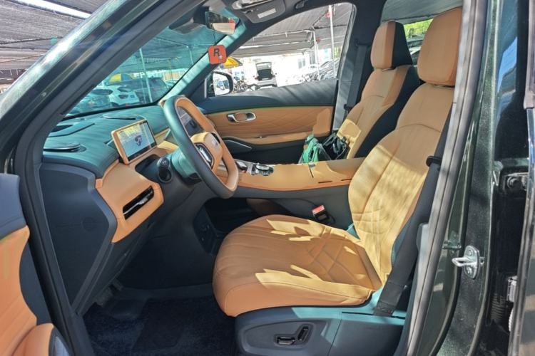 Used Geely Galaxy Xingjian 7 EM-i 2025 120km Navigator Edition Left Front Seat